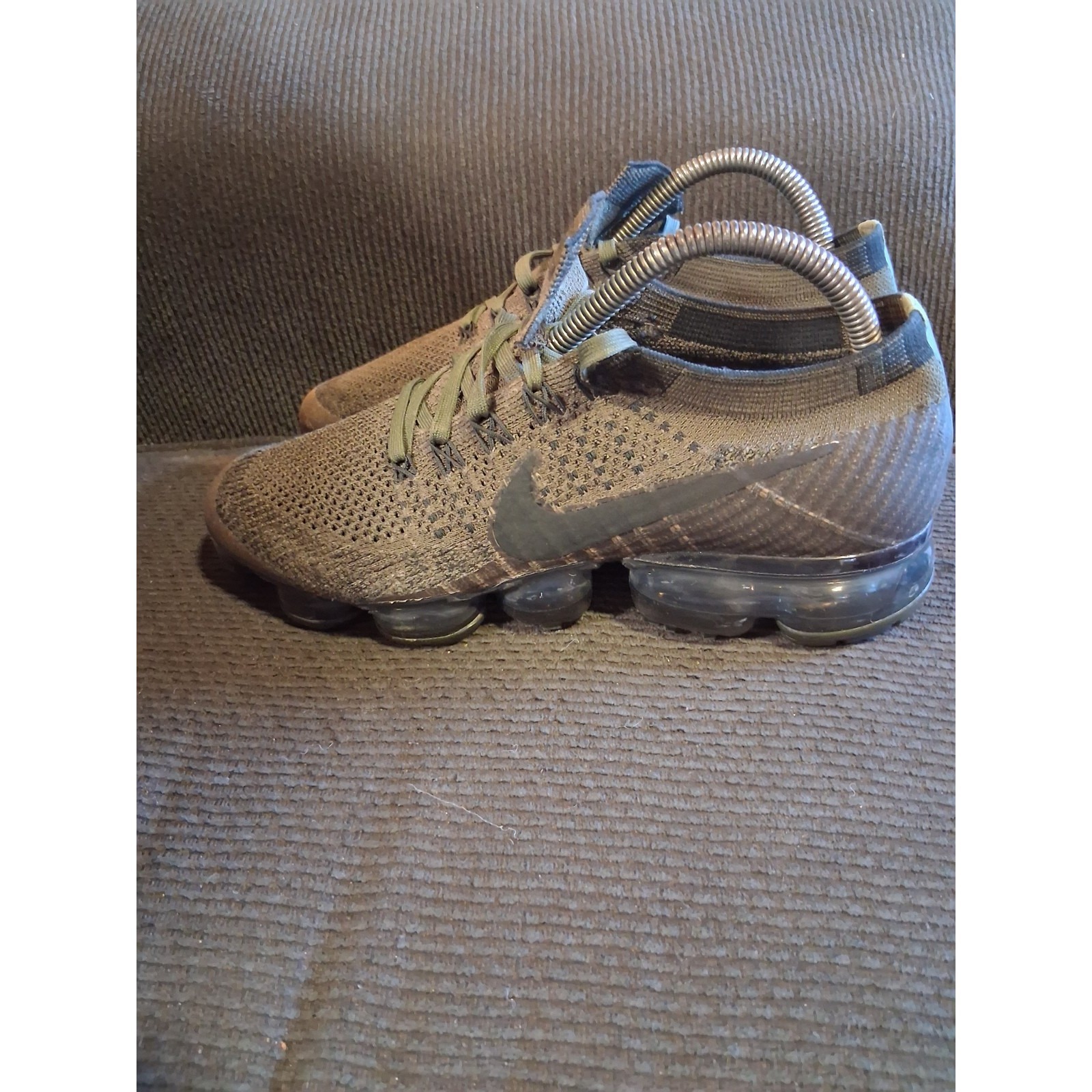 Nike Air Vapormax Flyknit Cargo Khaki Olive Green Men's 7.5 Womens 9